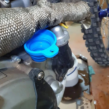 Car Universal Silicone Liquid Funnel